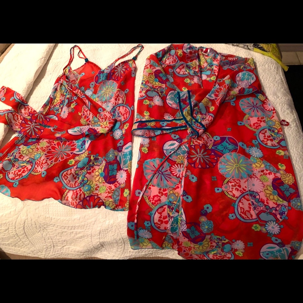 Beautiful Josie Natori Chemise Lingerie Set